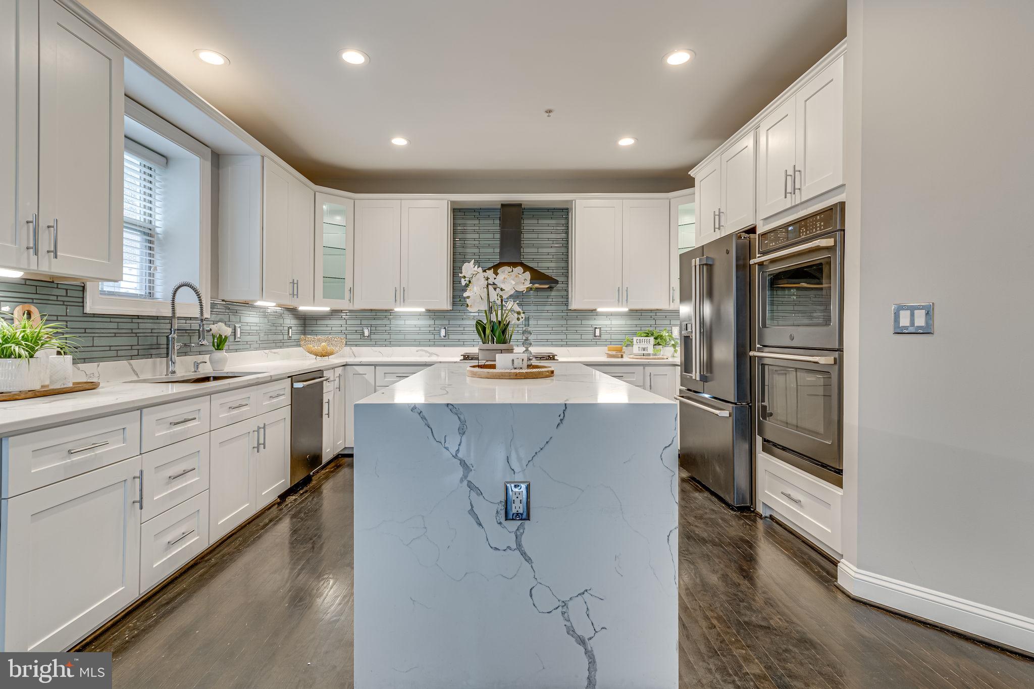 POTOMAC OVERLOOK AT NATIONAL HARBOR - Residential