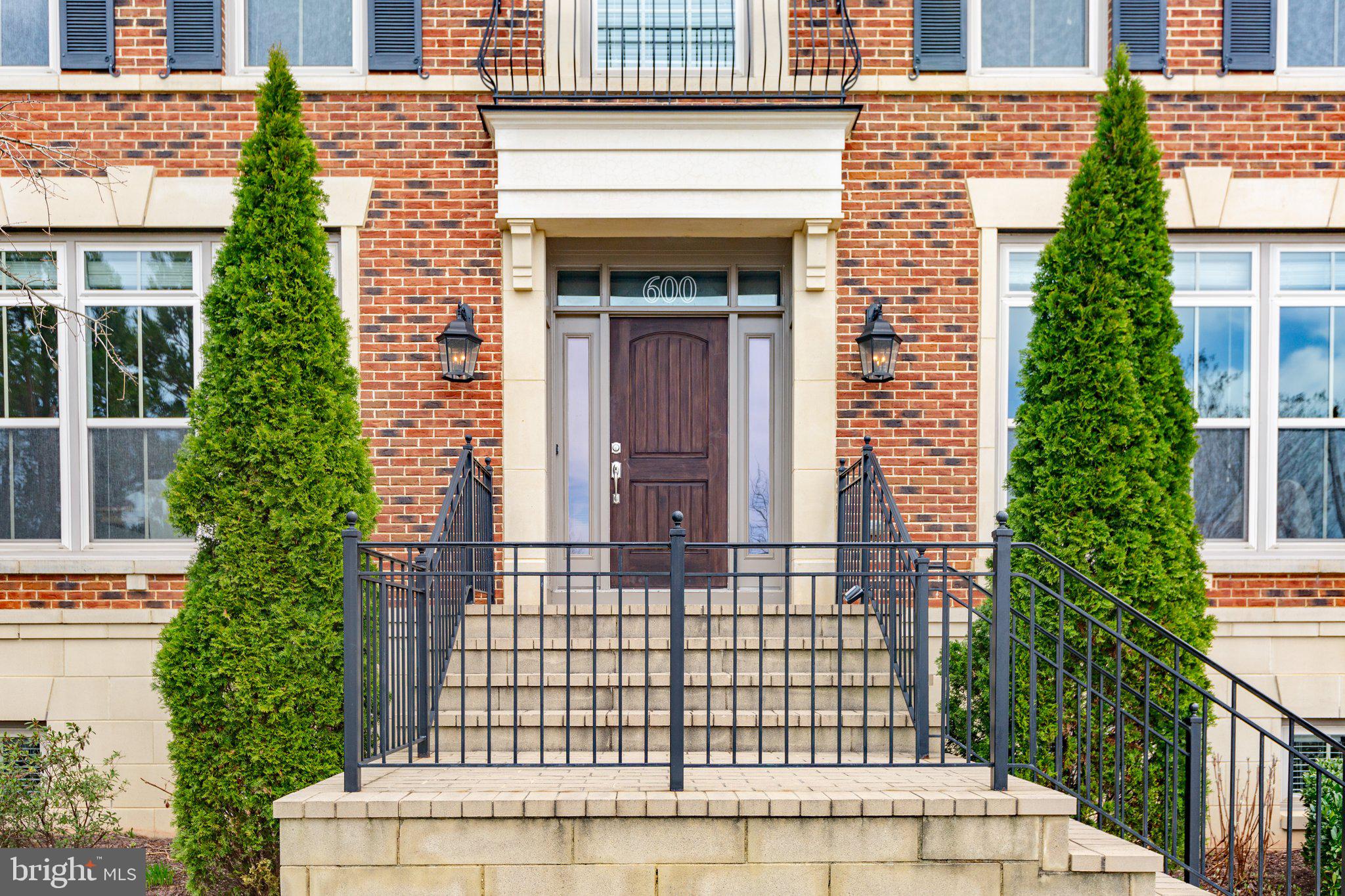 POTOMAC OVERLOOK AT NATIONAL HARBOR - Residential