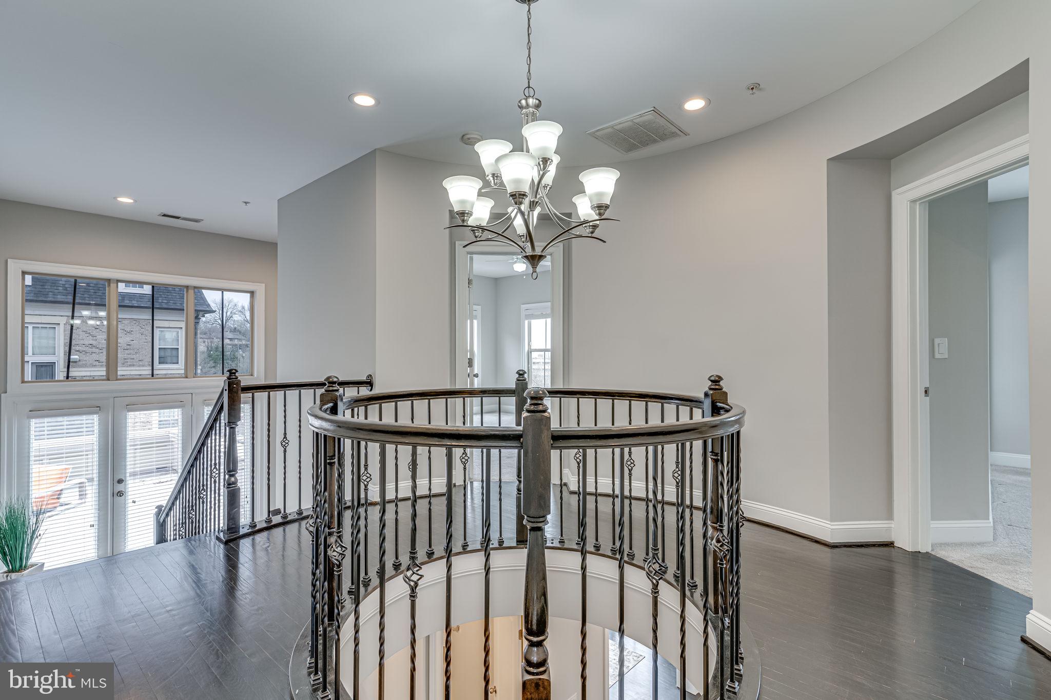 POTOMAC OVERLOOK AT NATIONAL HARBOR - Residential