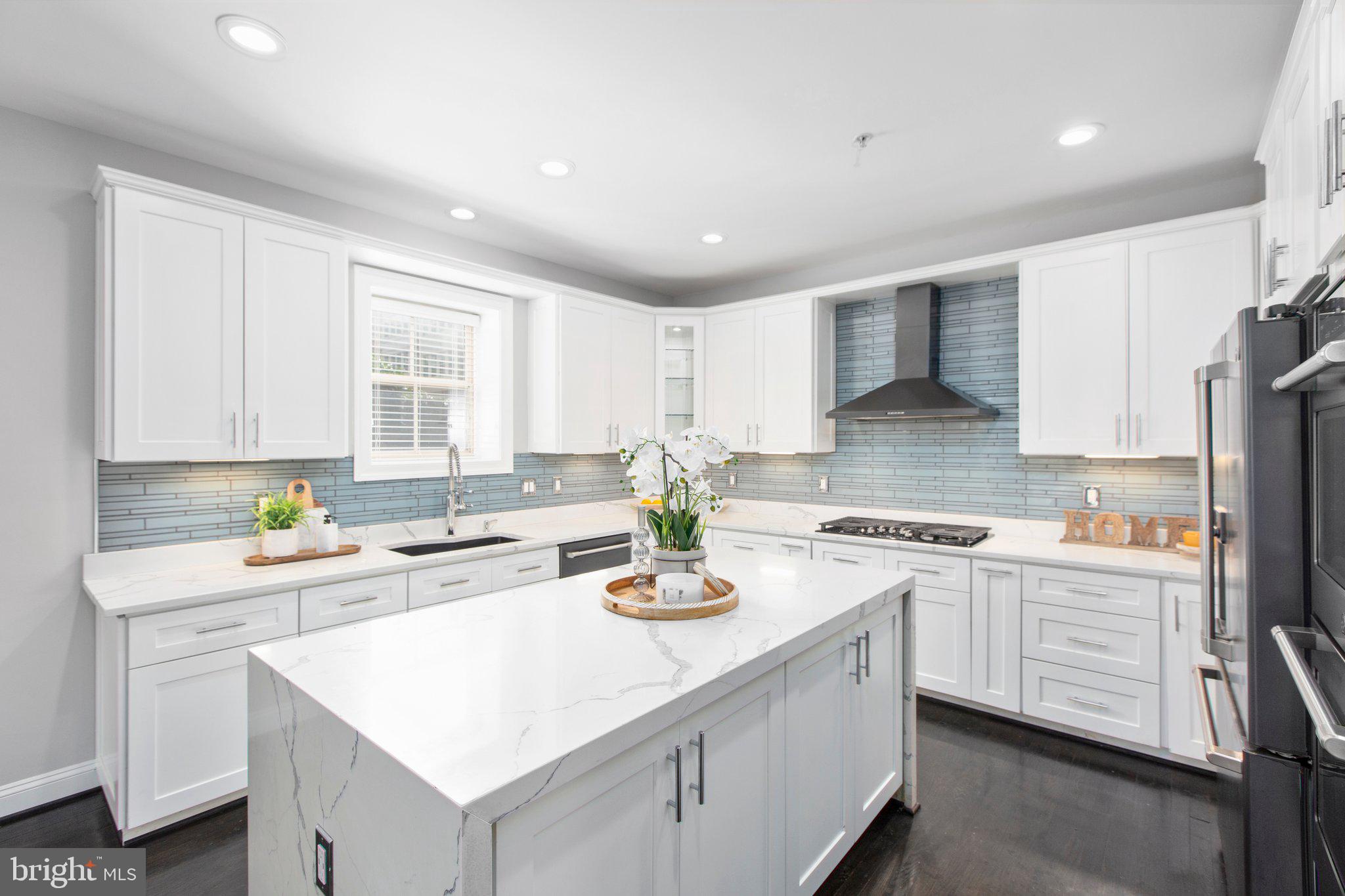 POTOMAC OVERLOOK AT NATIONAL HARBOR - Residential