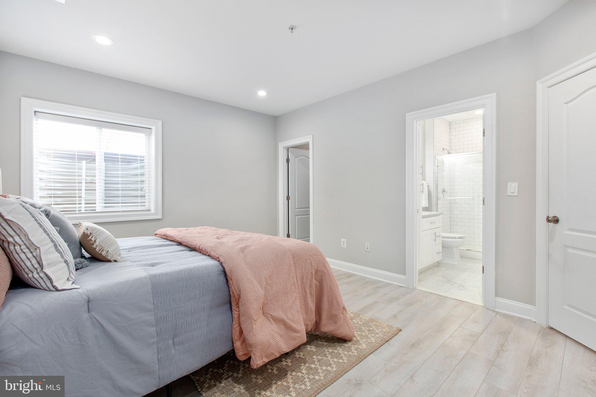 POTOMAC OVERLOOK AT NATIONAL HARBOR - Residential