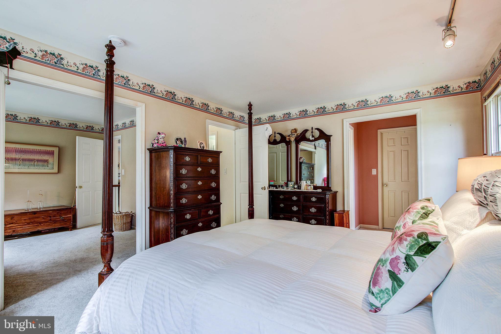 WESTLEIGH - Residential