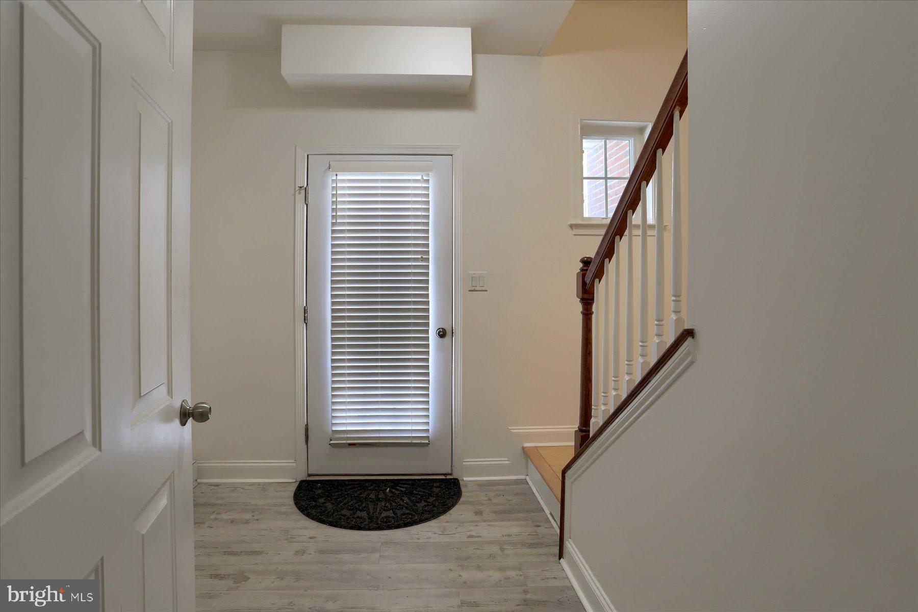 DEER RUN COMMONS - Residential