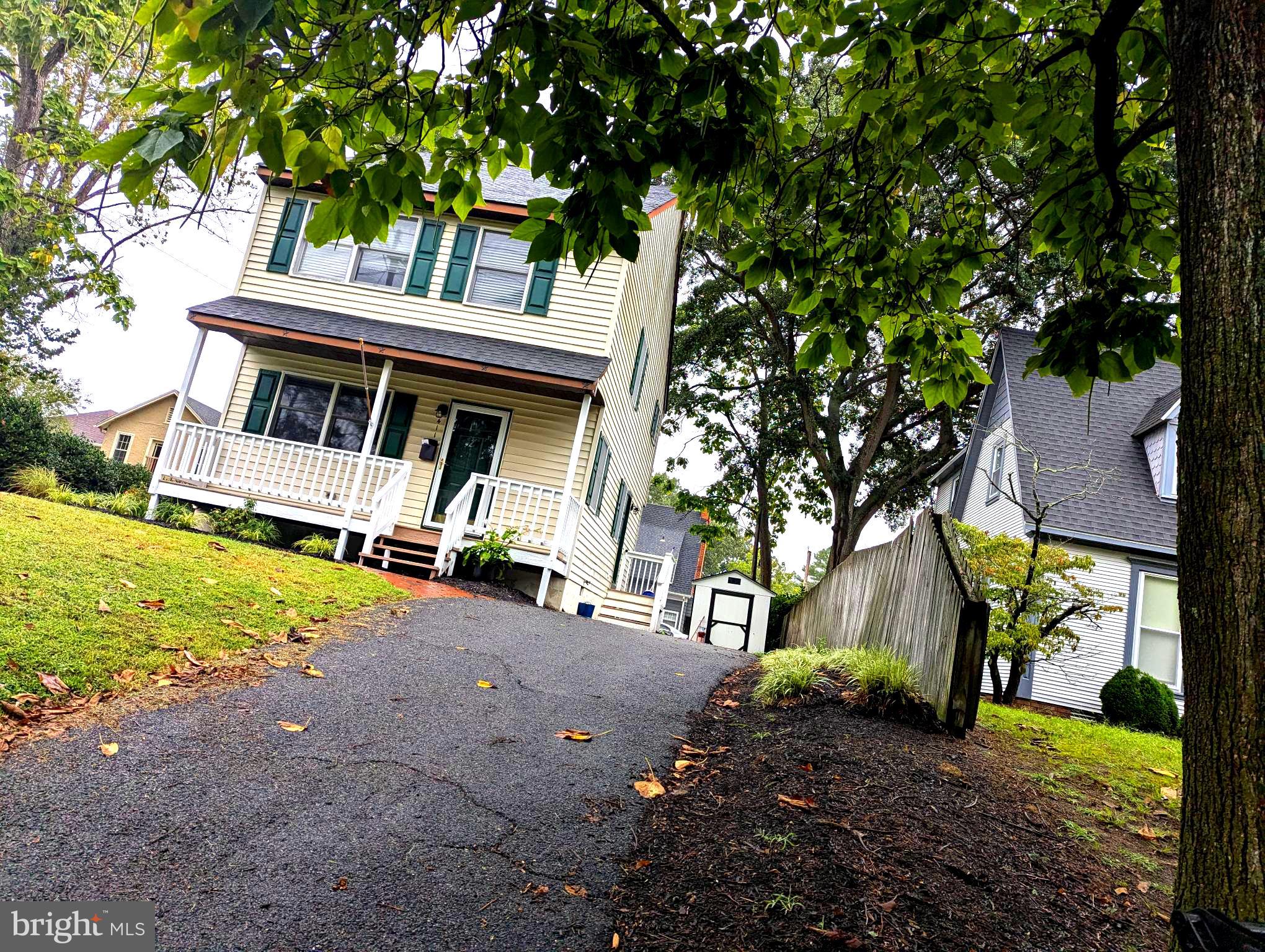 411 SOUTH BOULEVARD 1
