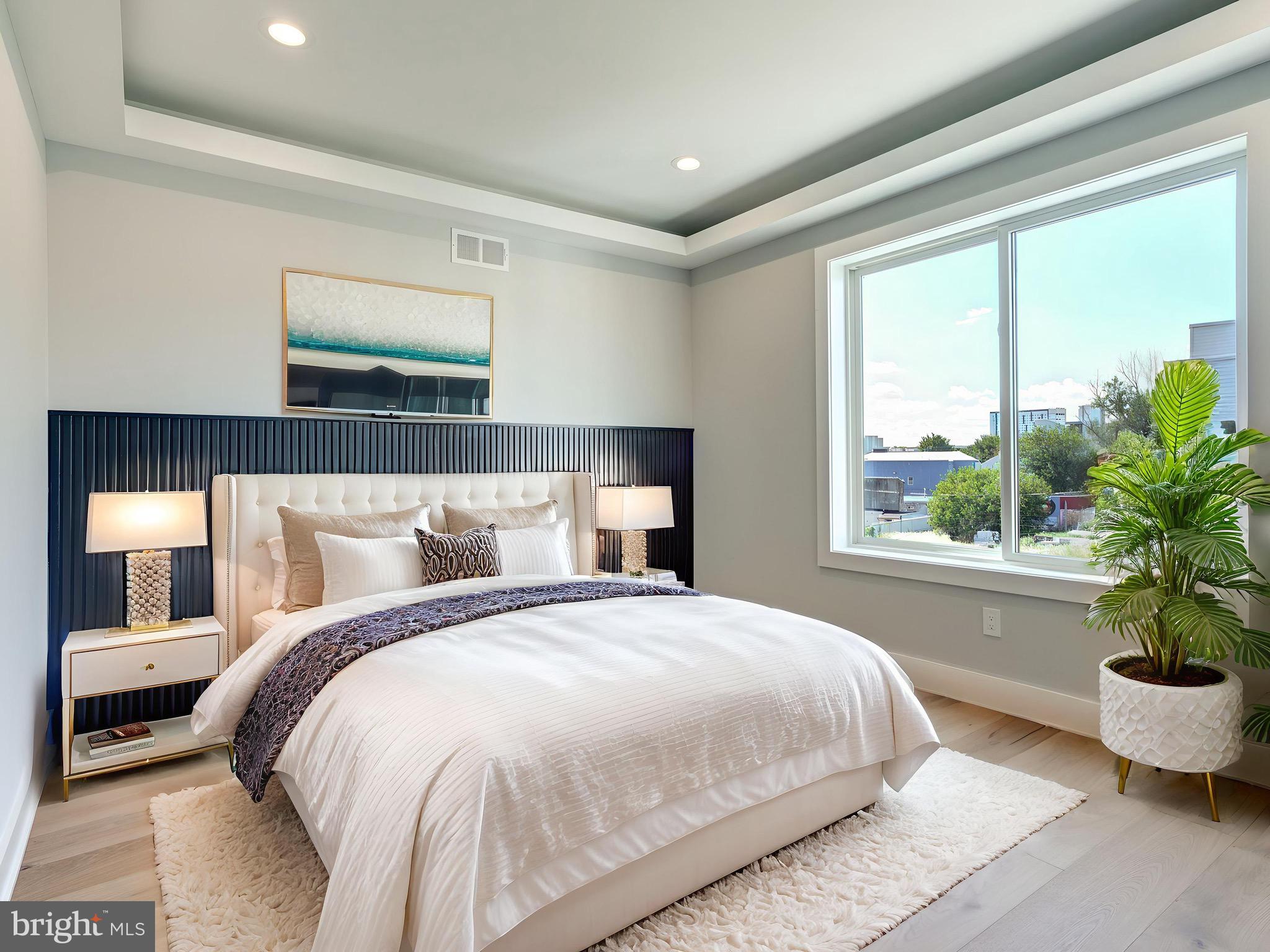 1941 N LEITHGOW STREET