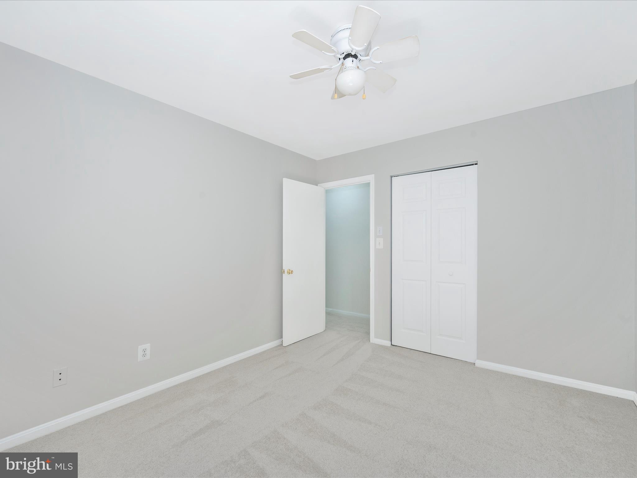 SHADOW OAK - Residential