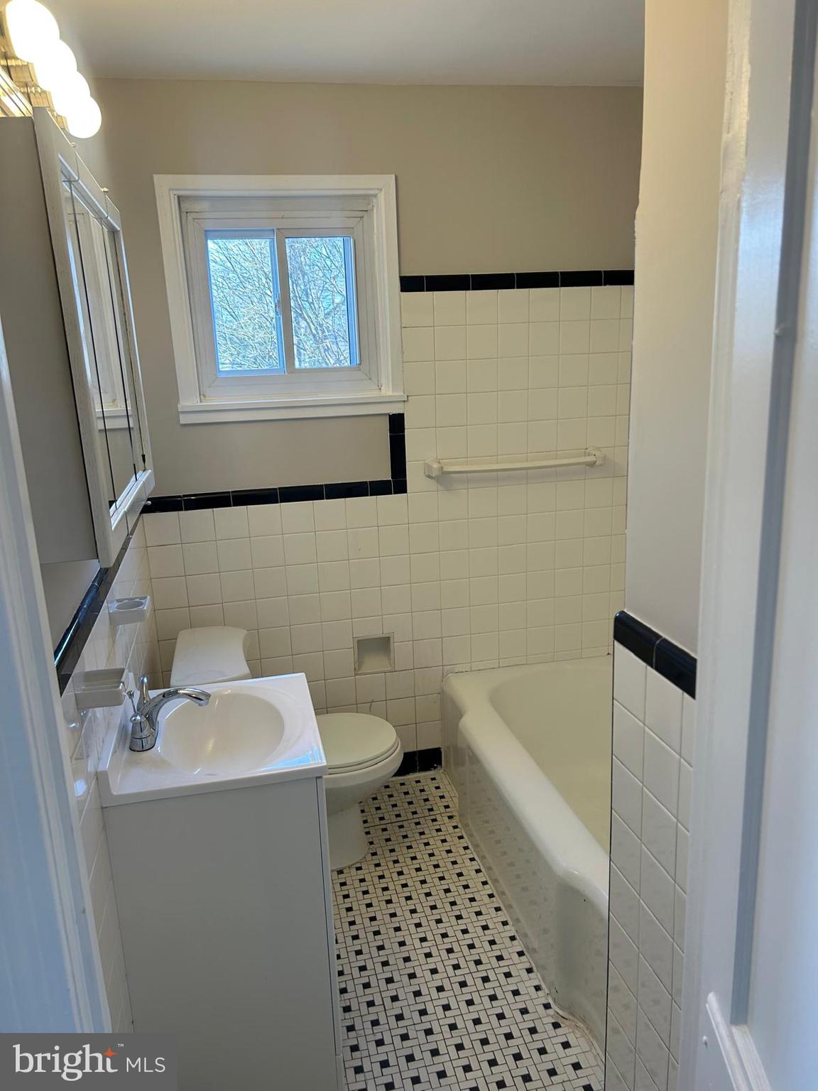 WILLOWBROOK - Residential Lease