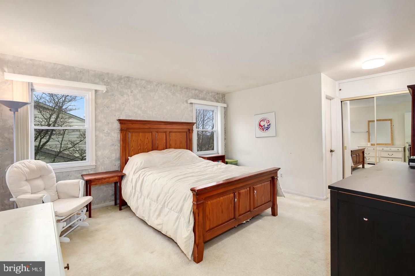 GLENFIELD MANOR - Residential