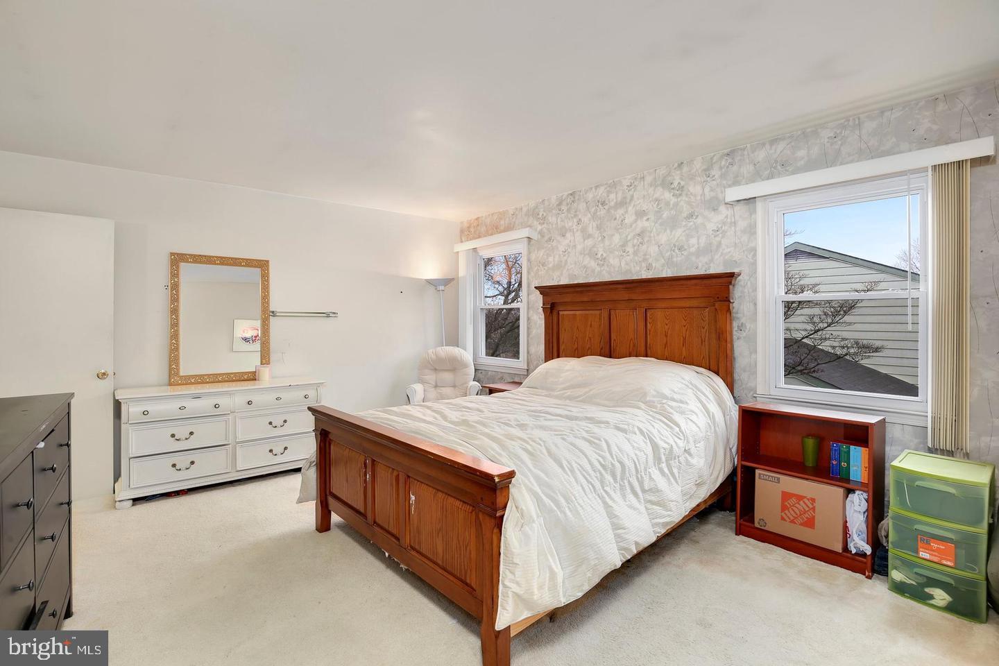 GLENFIELD MANOR - Residential