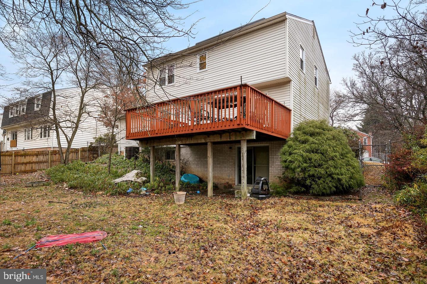 GLENFIELD MANOR - Residential