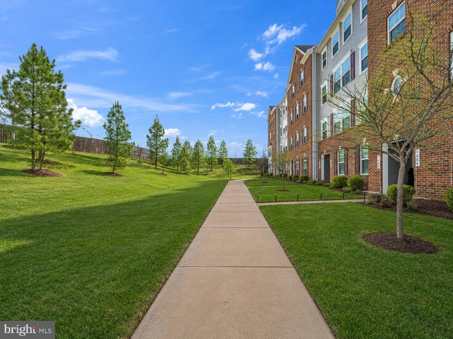 BRIARWOOD - Residential