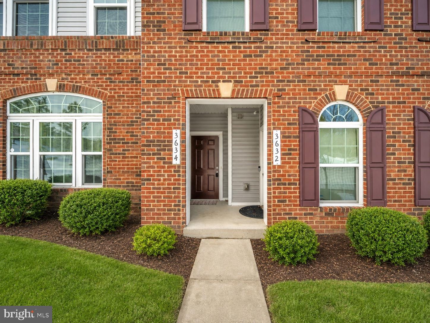 BRIARWOOD - Residential