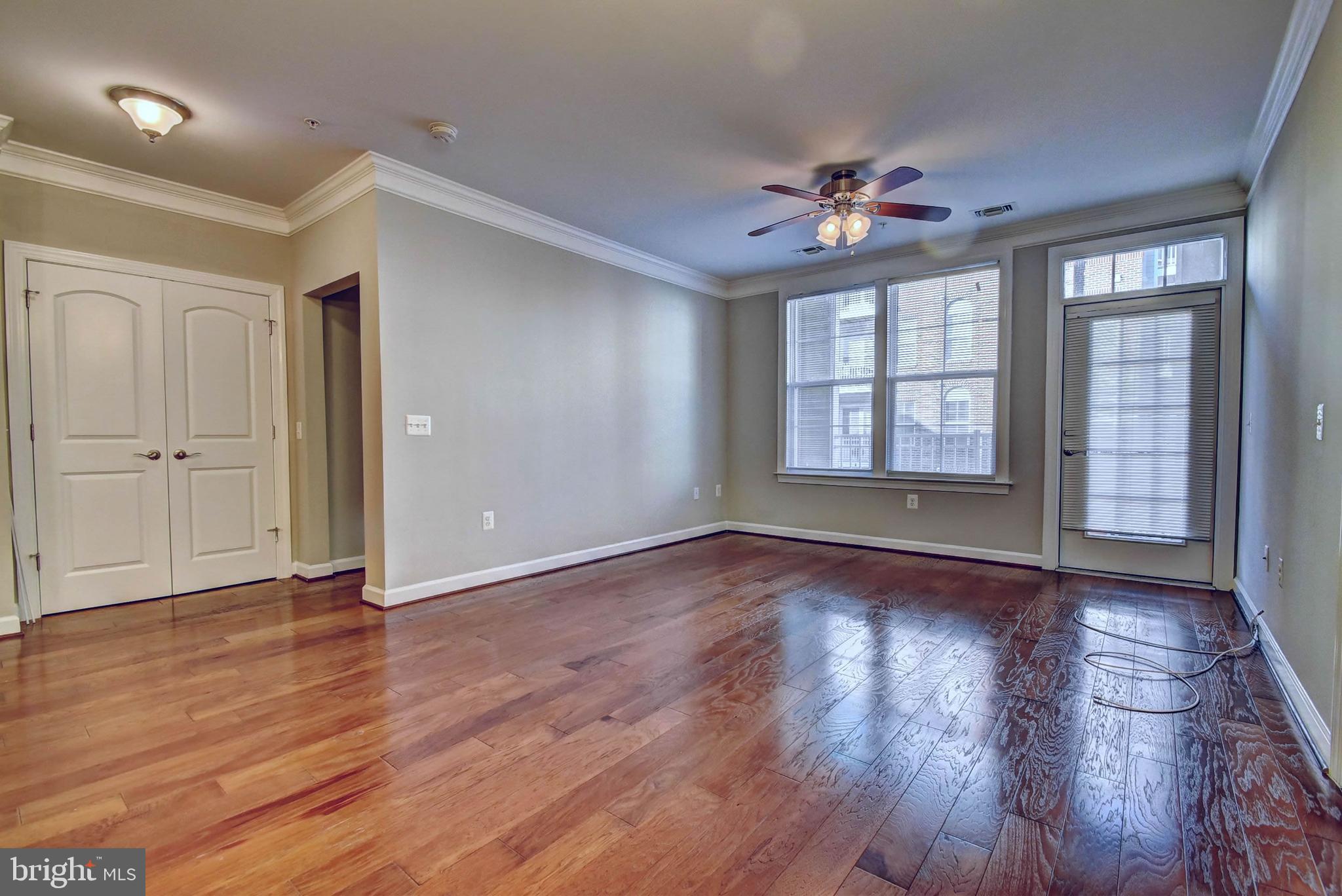 DISCOVERY SQUARE - Residential Lease