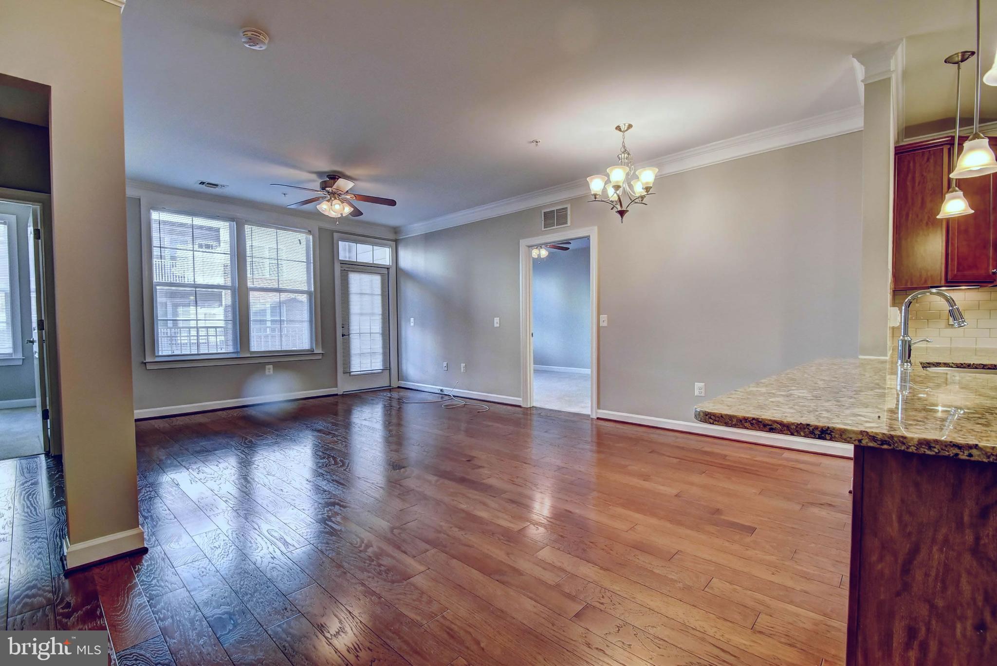 DISCOVERY SQUARE - Residential Lease