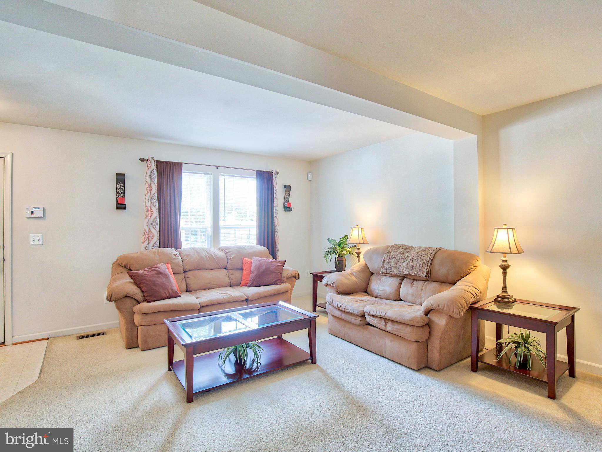 LAKELAND PLACE - Residential