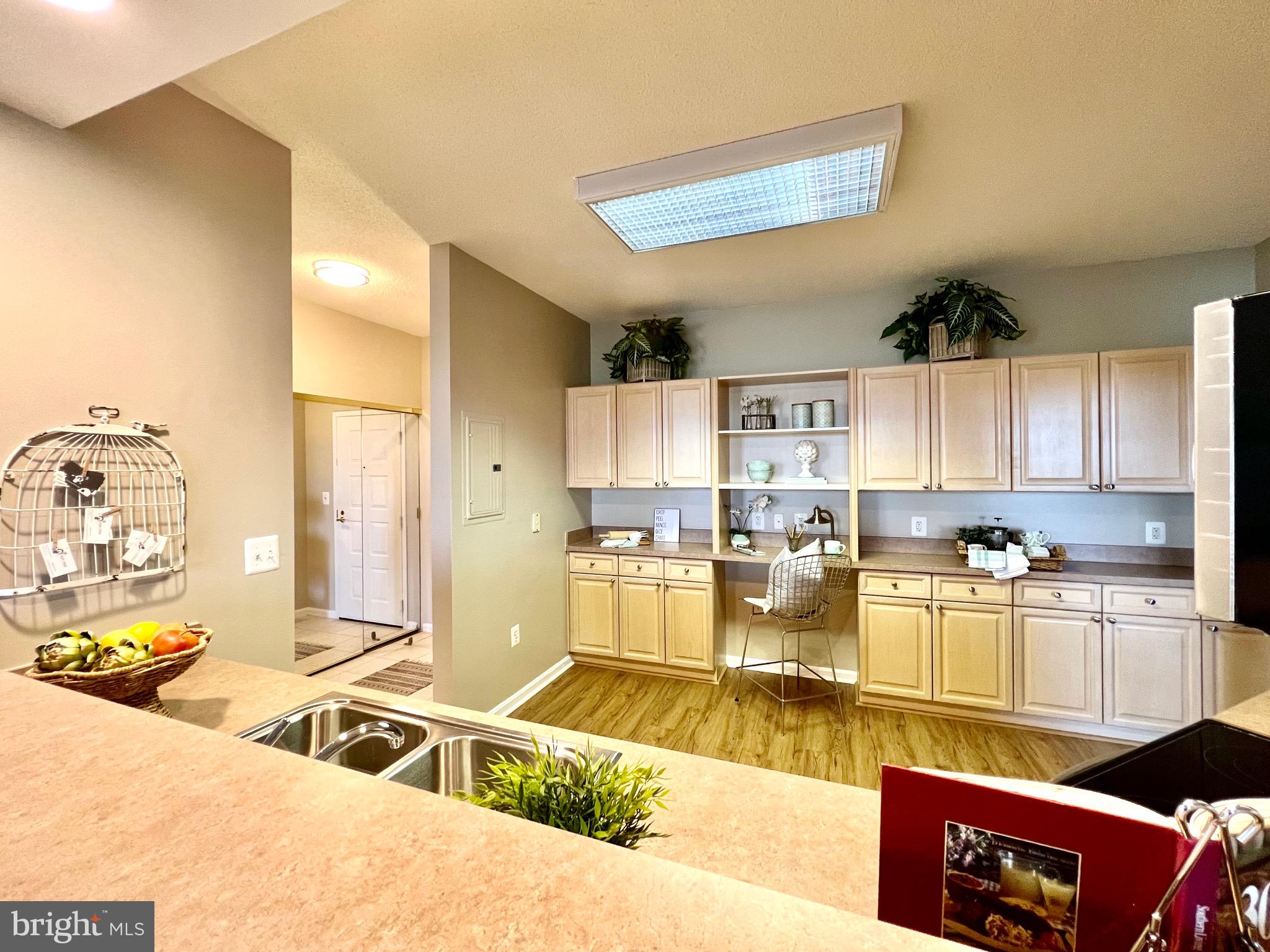 VANTAGE POINT WEST AT LW - Residential