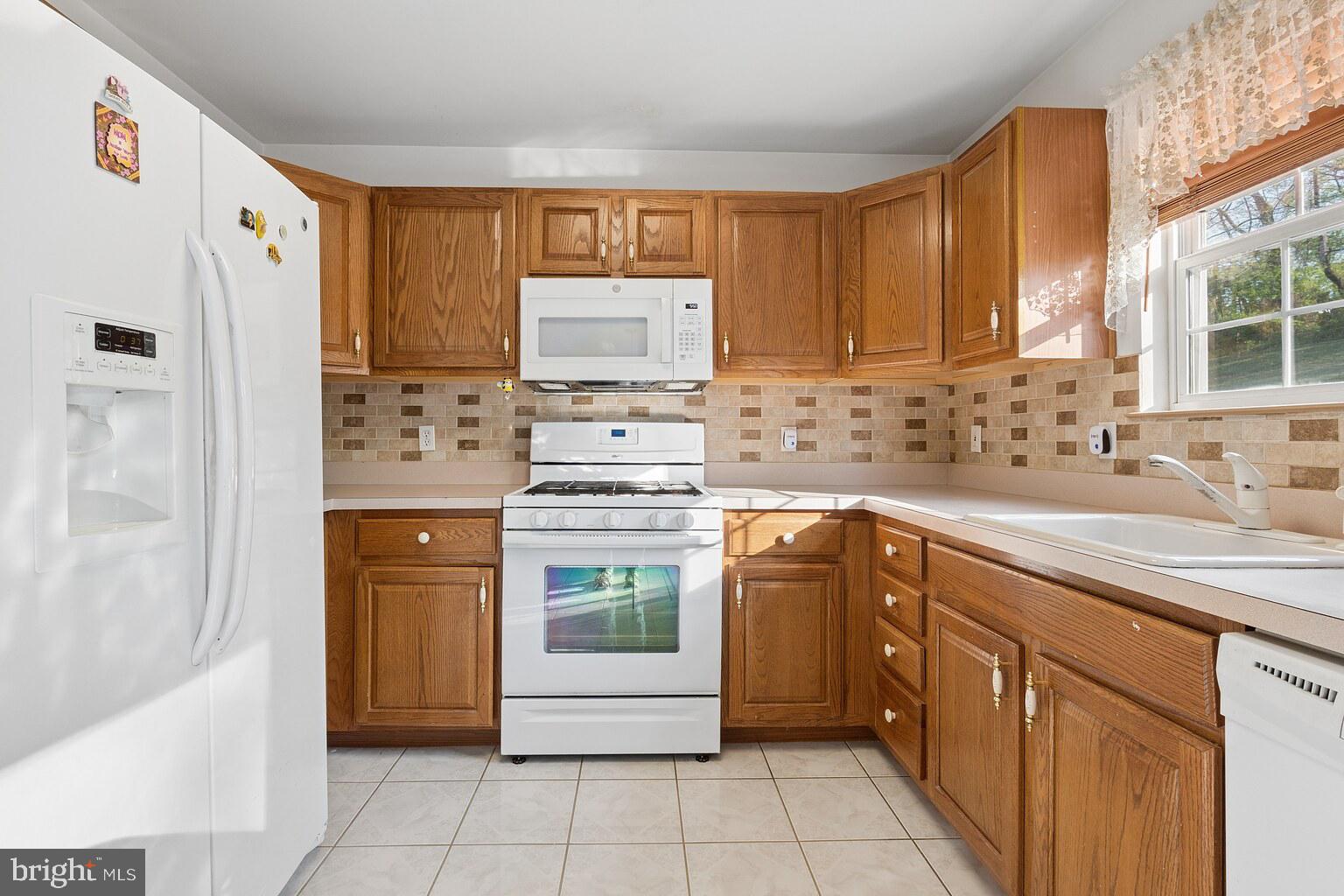 SPRING VALLEY WAY - Residential