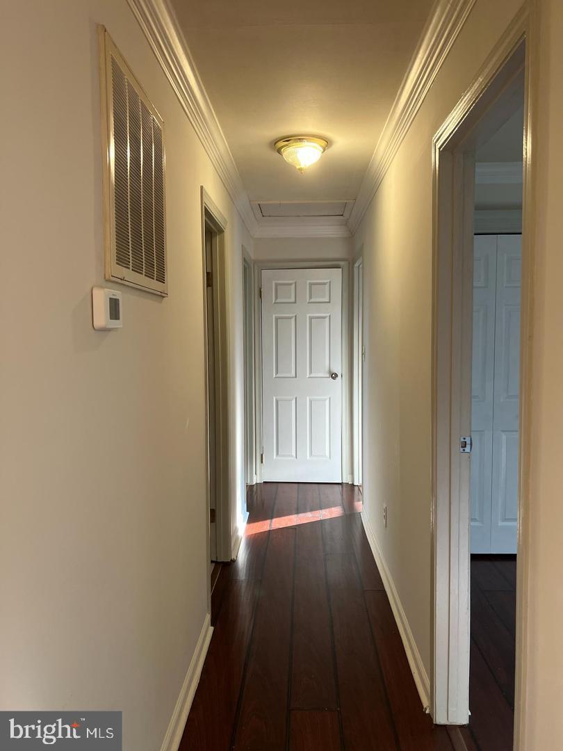 LAKE OF THE WOODS - Residential Lease