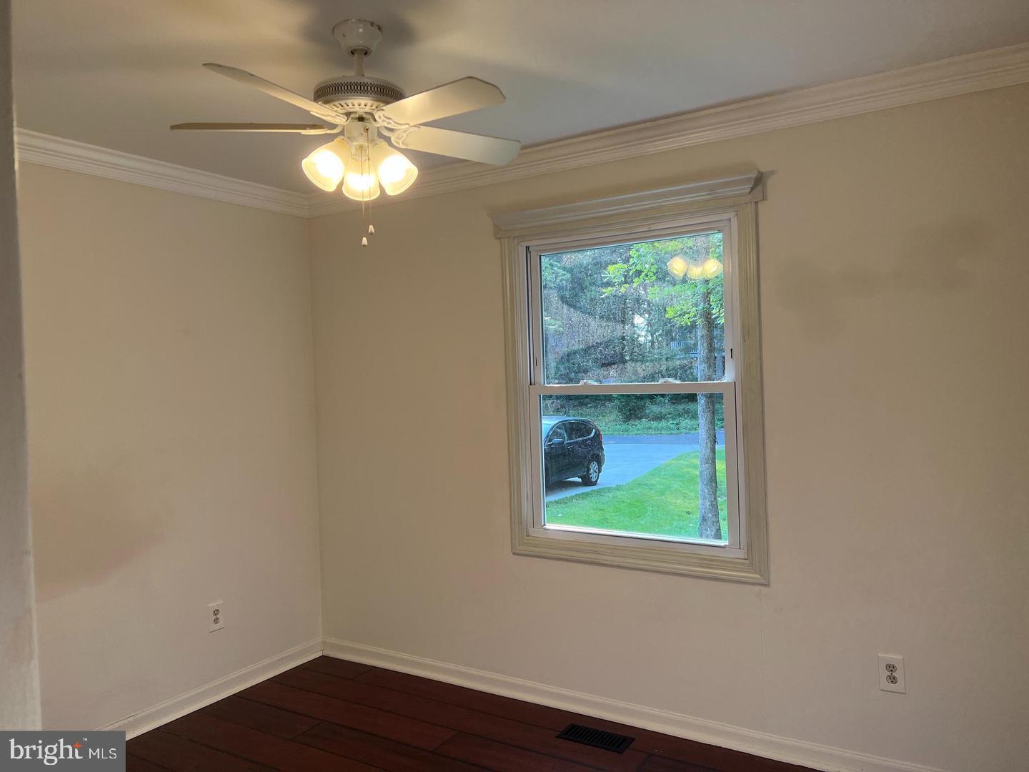 LAKE OF THE WOODS - Residential Lease