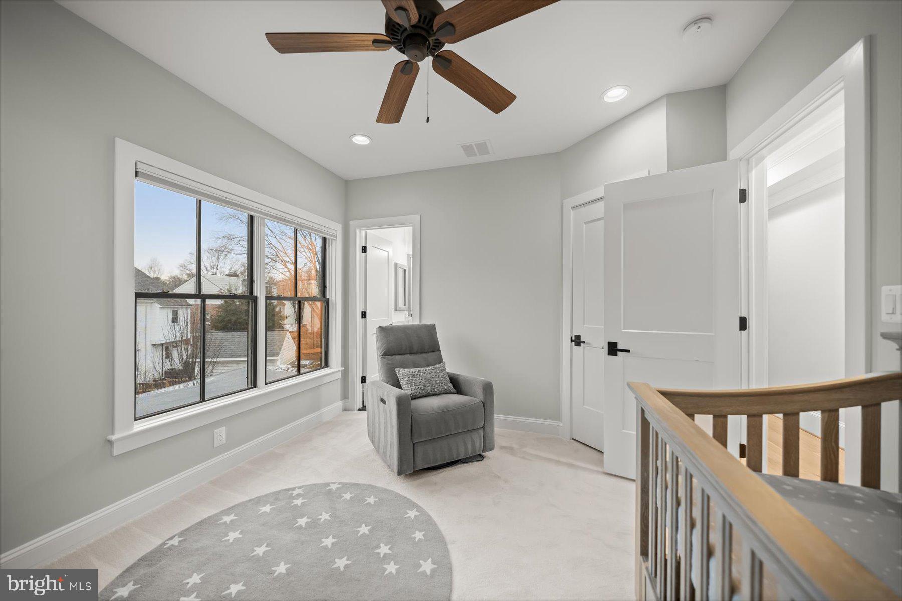 BRADLEY HILLS - Residential