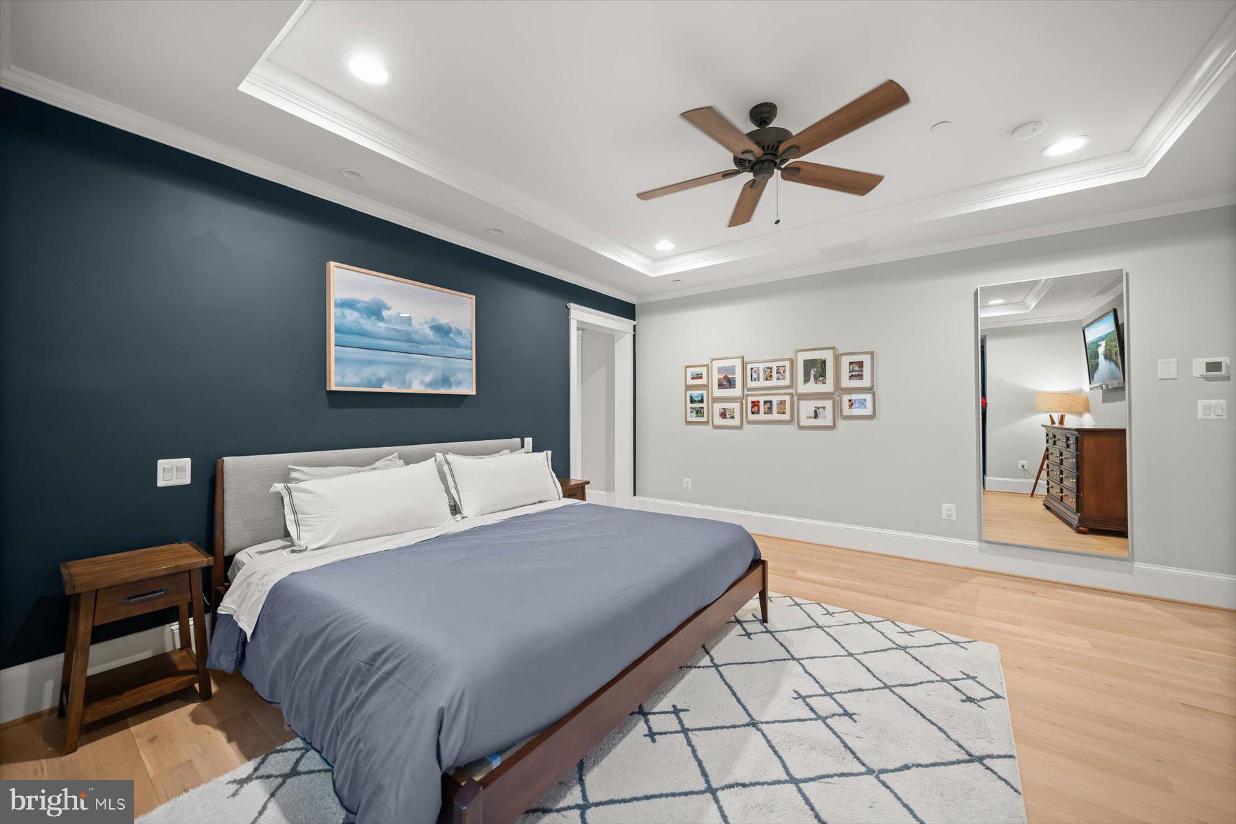 BRADLEY HILLS - Residential