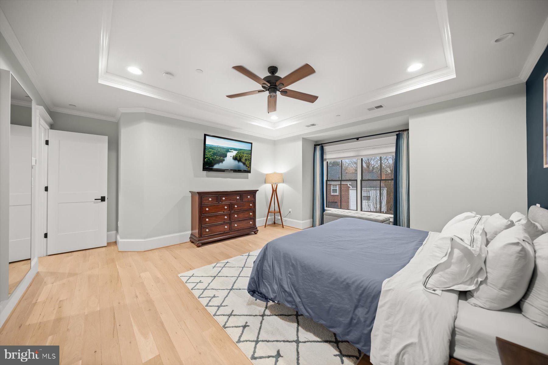 BRADLEY HILLS - Residential