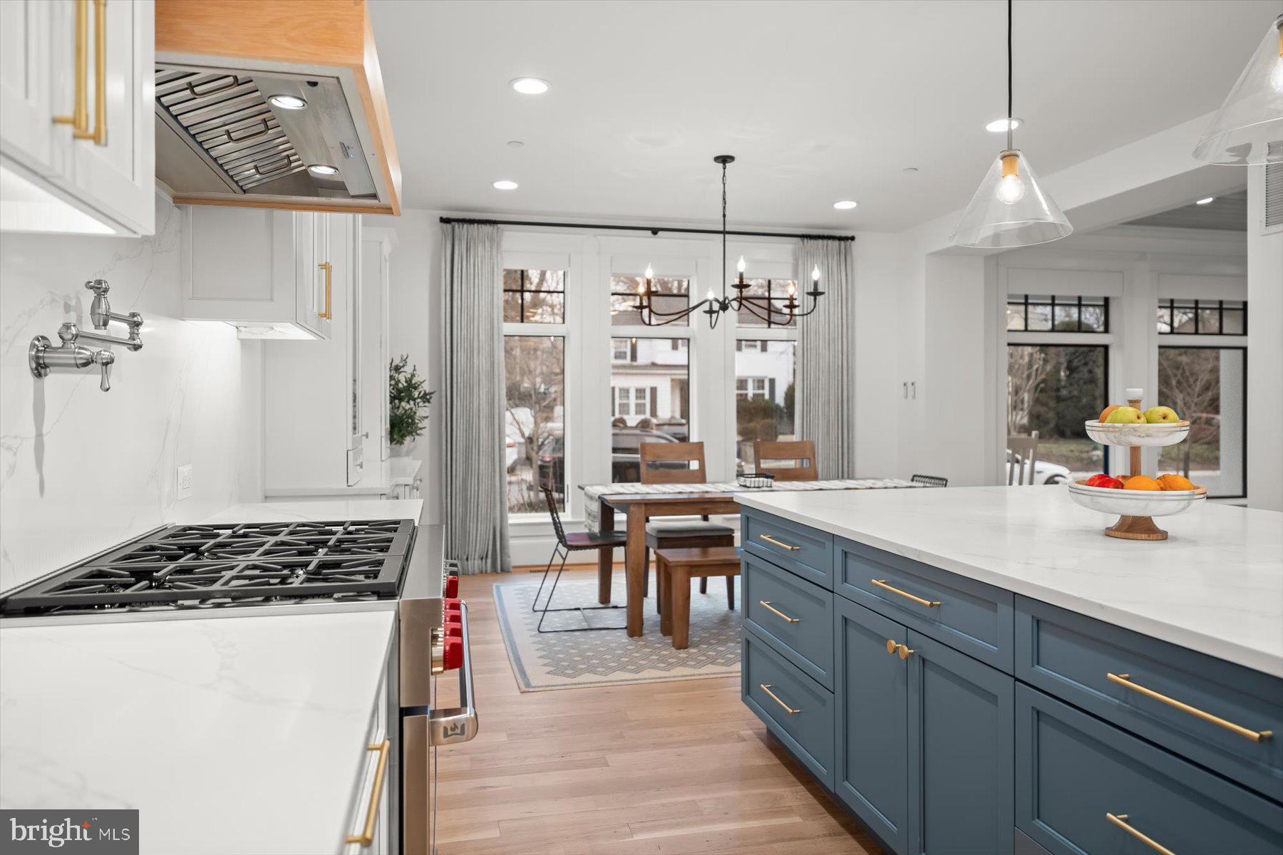 BRADLEY HILLS - Residential