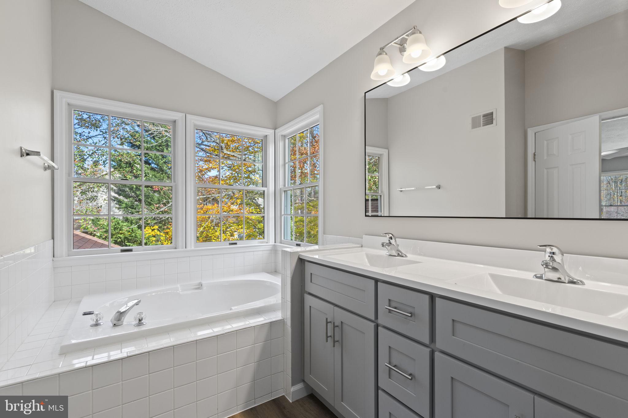 WINDEMERE - Residential