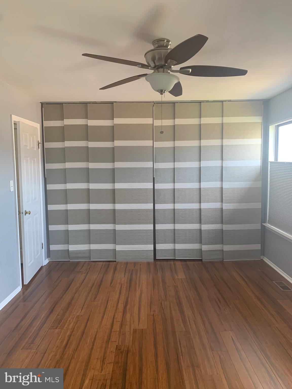 ABBOTT COMMONS - Residential Lease