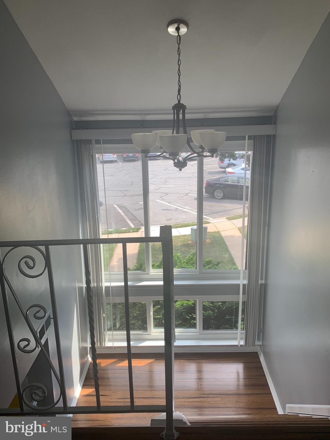 ABBOTT COMMONS - Residential Lease