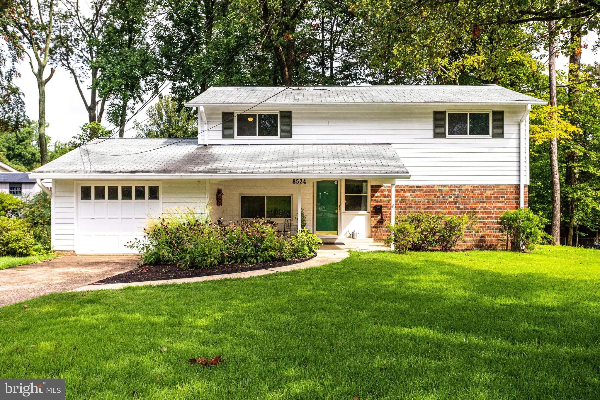 8524 Parliament Drive, Springfield, VA 22151