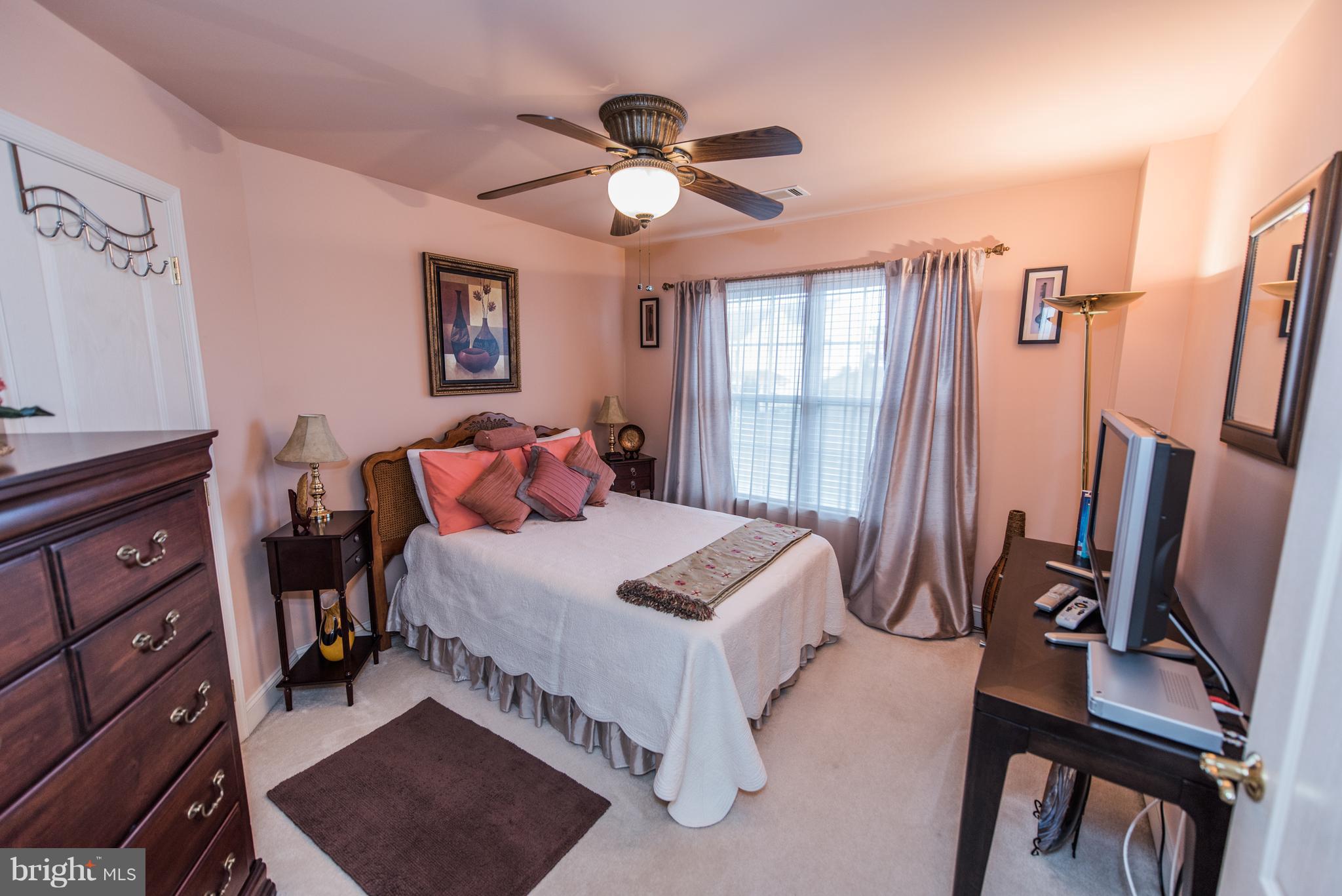 HAMMONDS MILL - Residential