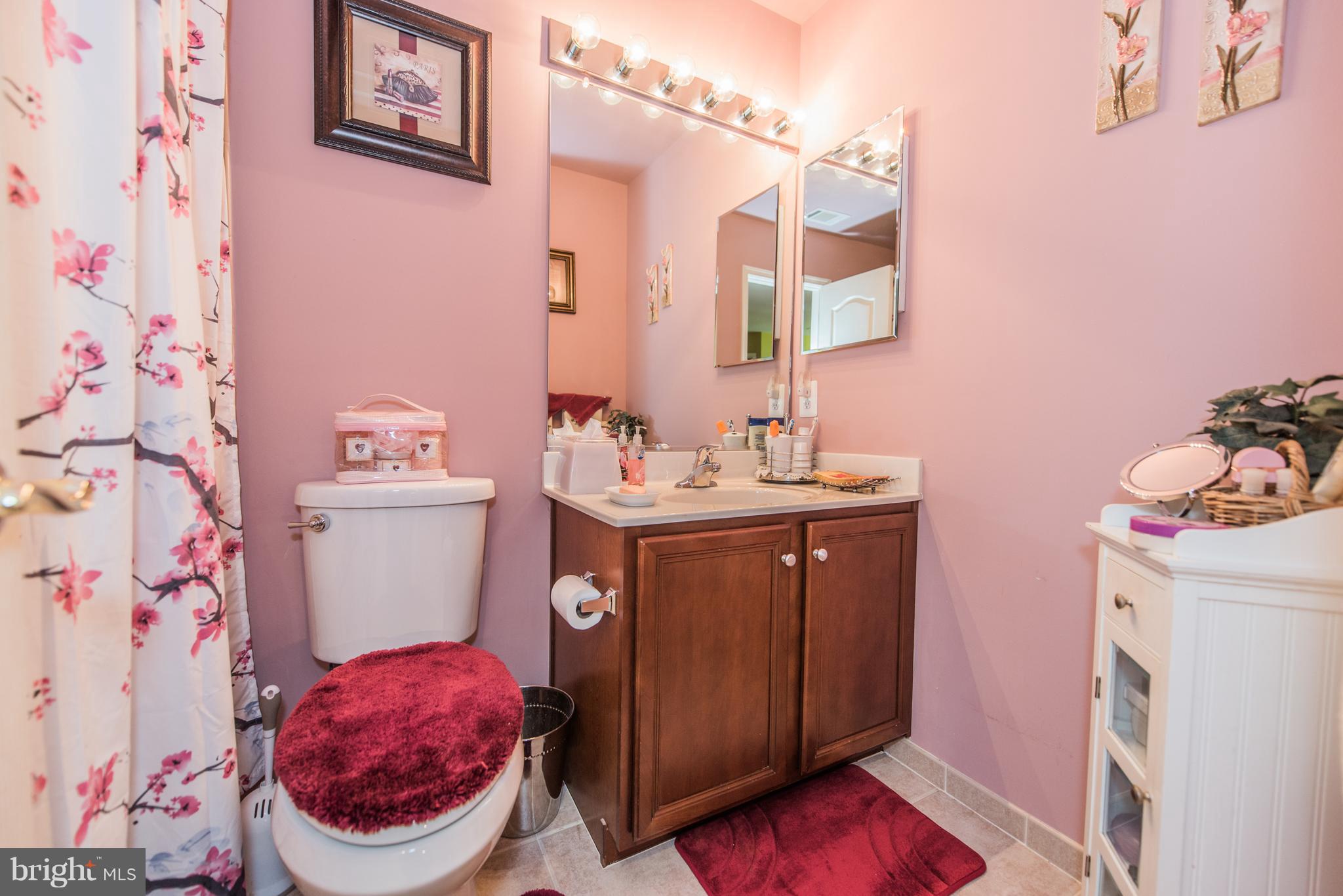 HAMMONDS MILL - Residential