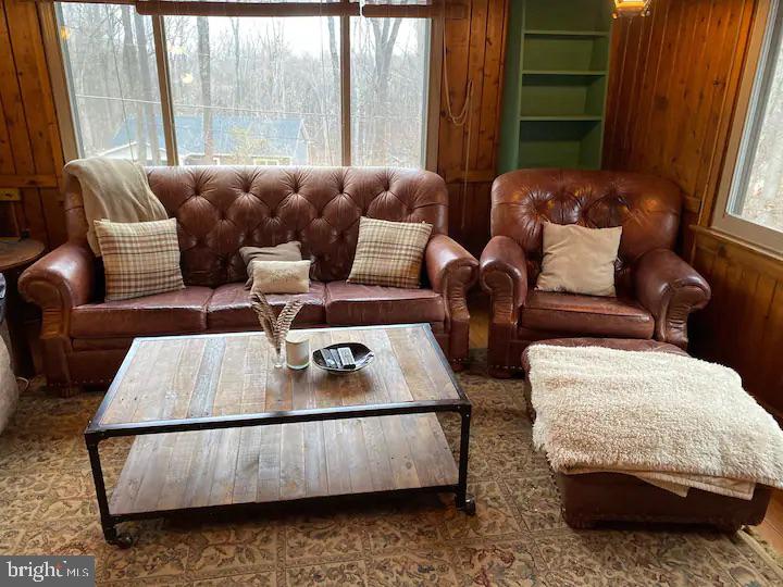 SHANNONDALE - Residential