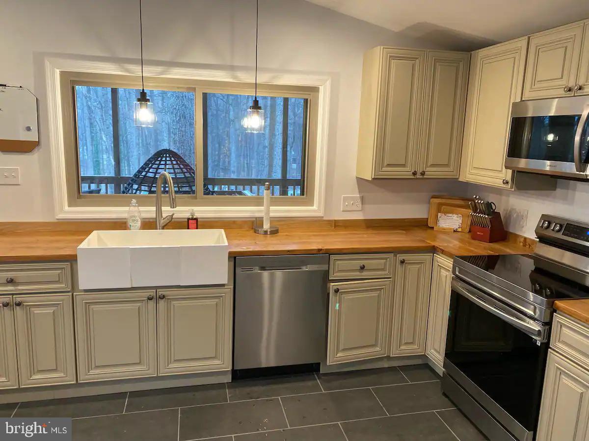 SHANNONDALE - Residential