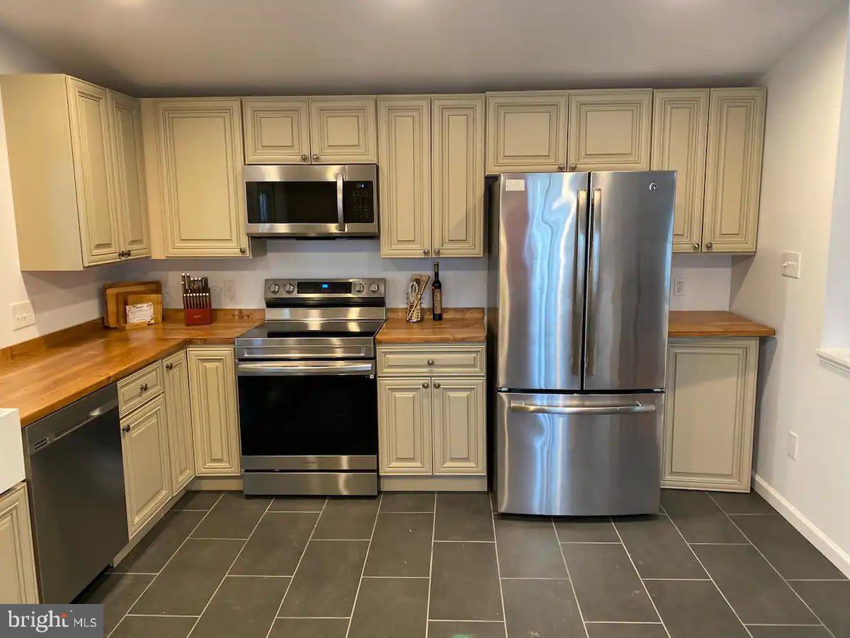 SHANNONDALE - Residential