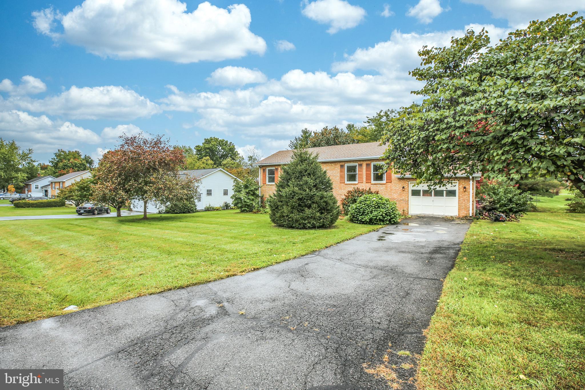 FREDERICKTOWNE - Residential