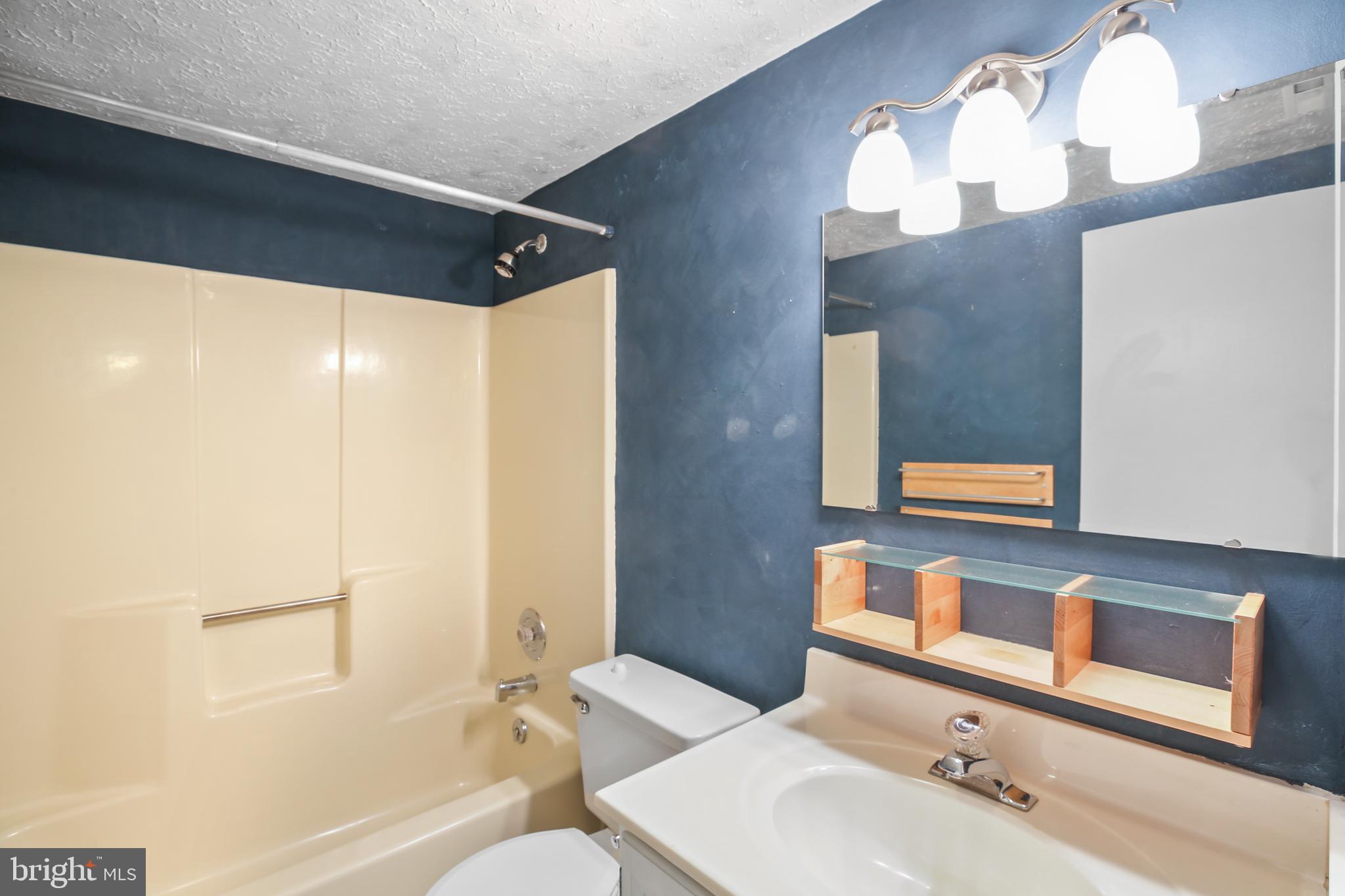 FREDERICKTOWNE - Residential