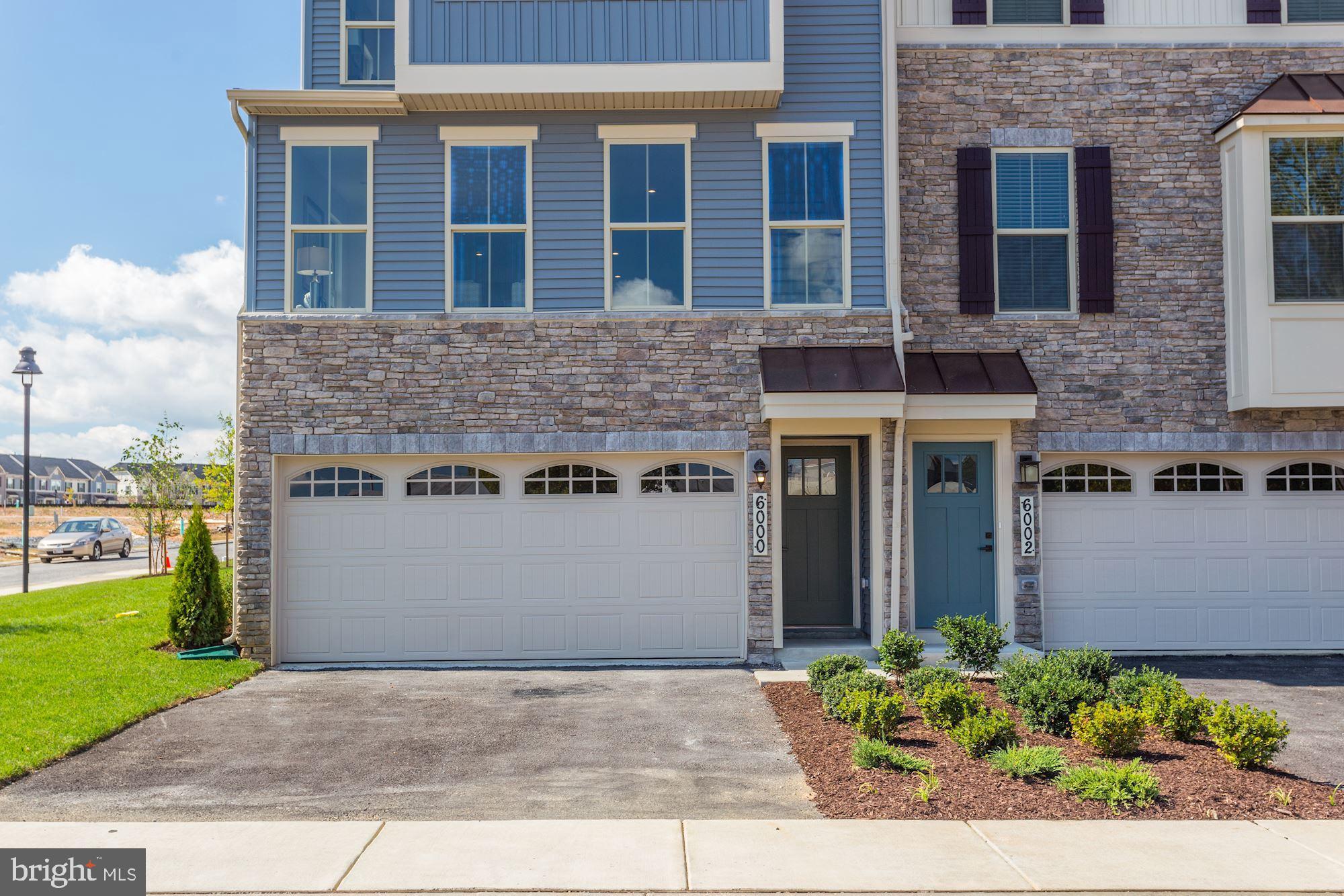 LAKE LINGANORE - Residential