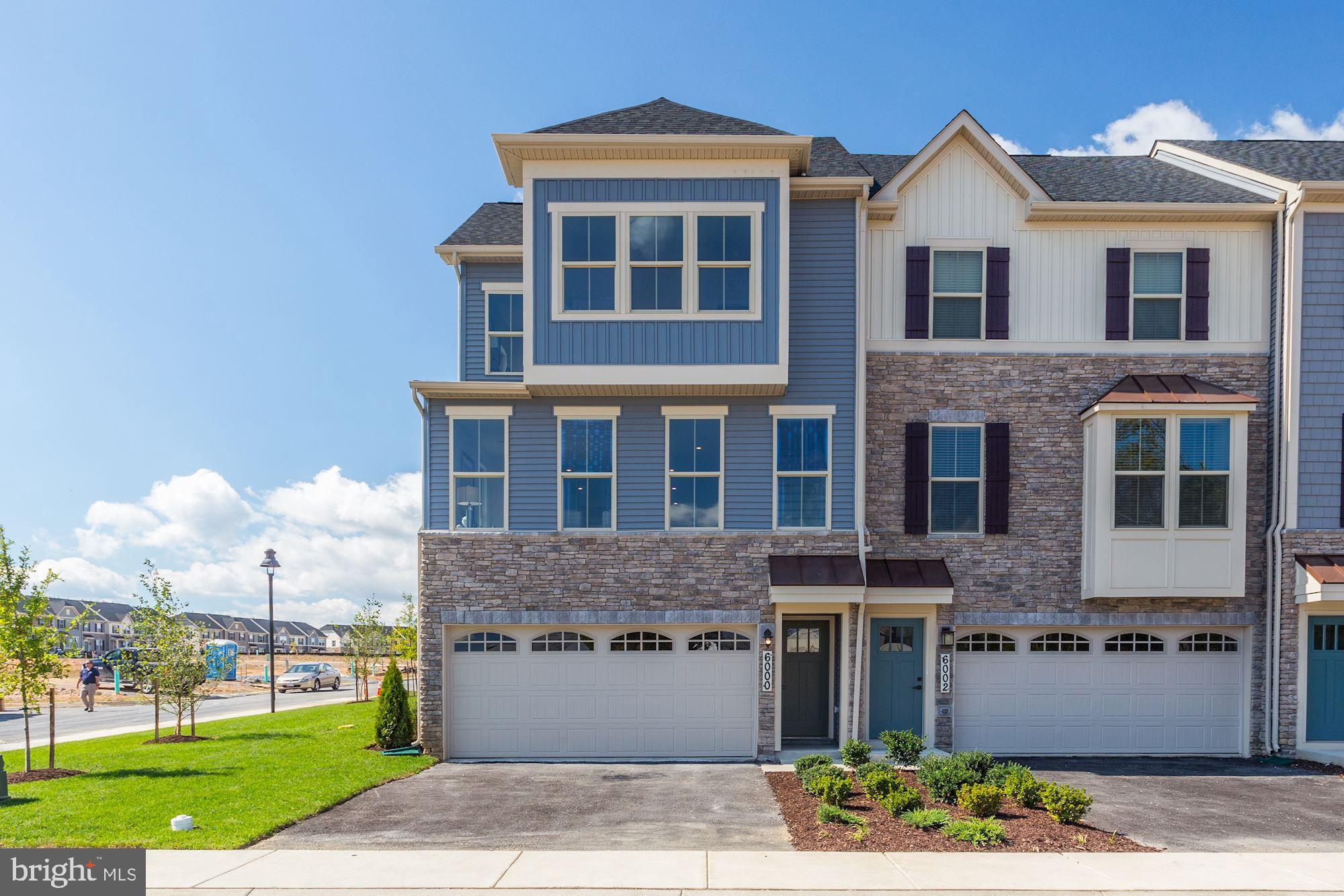 LAKE LINGANORE - Residential