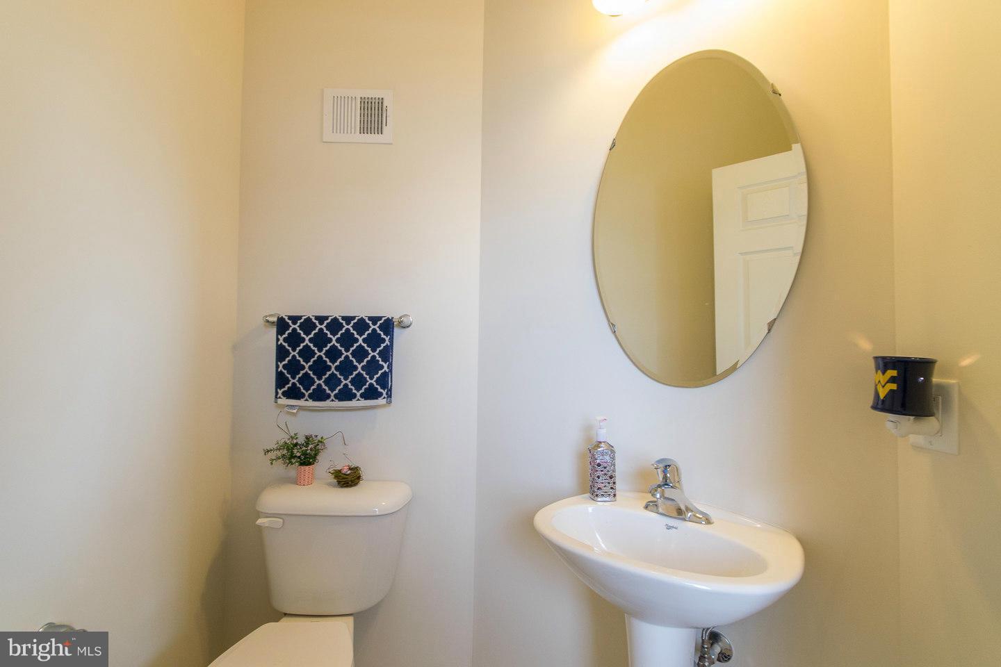 BROOKFIELD - Residential