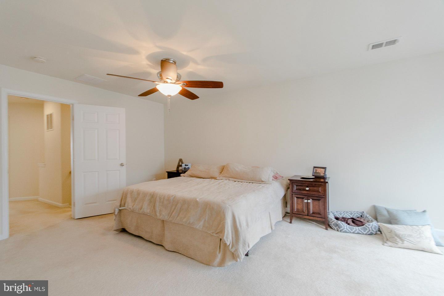 BROOKFIELD - Residential