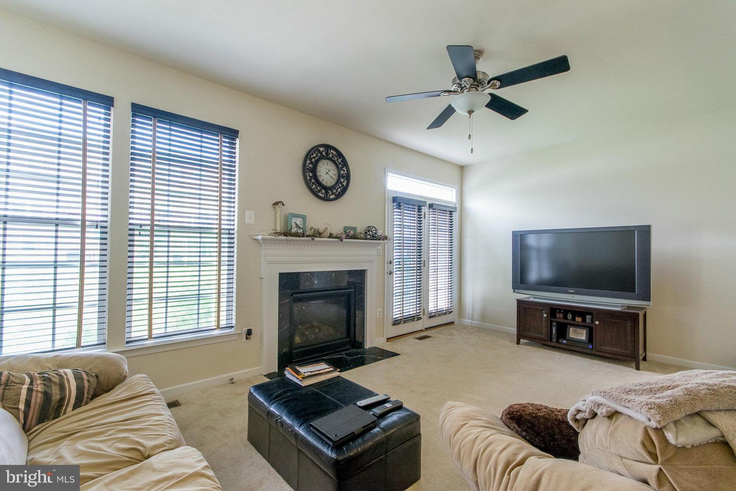 BROOKFIELD - Residential