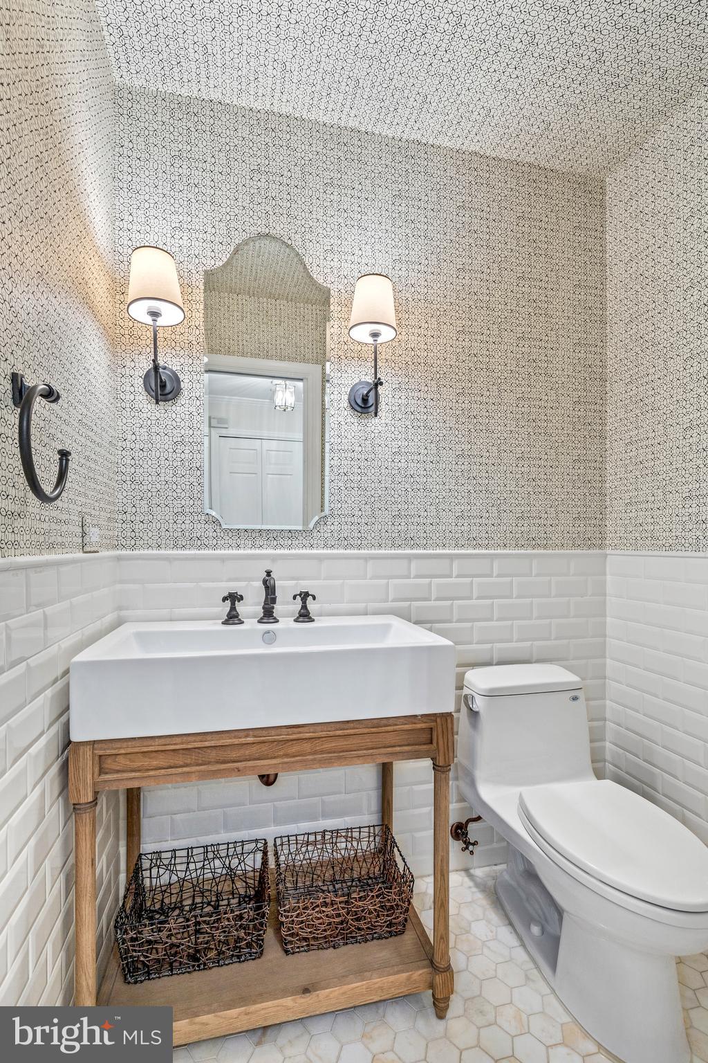 WESTMORELAND HILLS - Residential