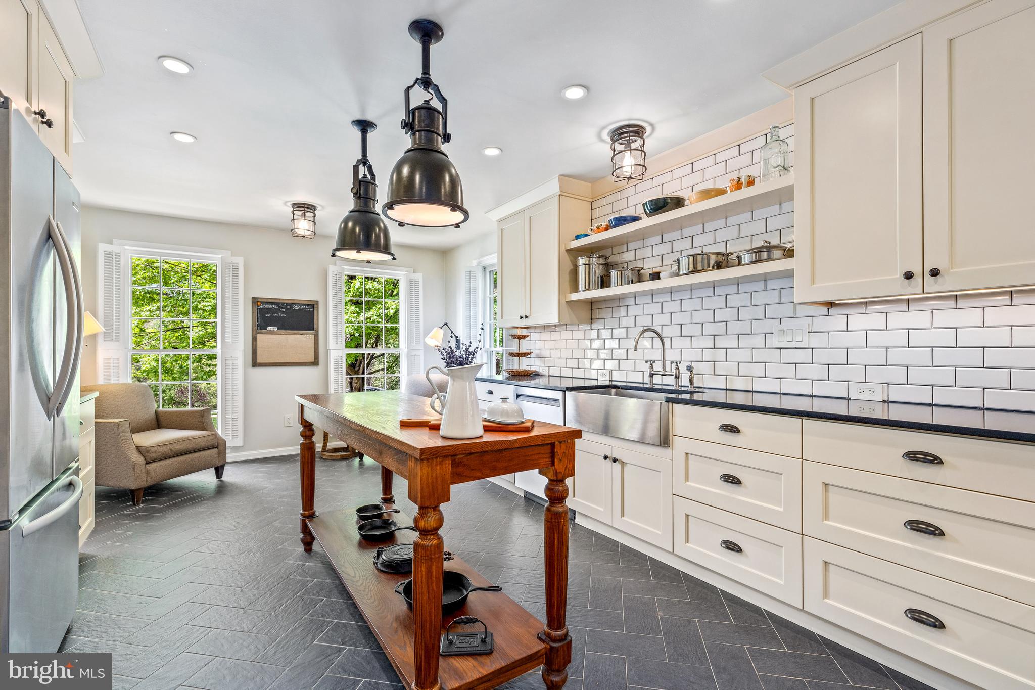 WESTMORELAND HILLS - Residential