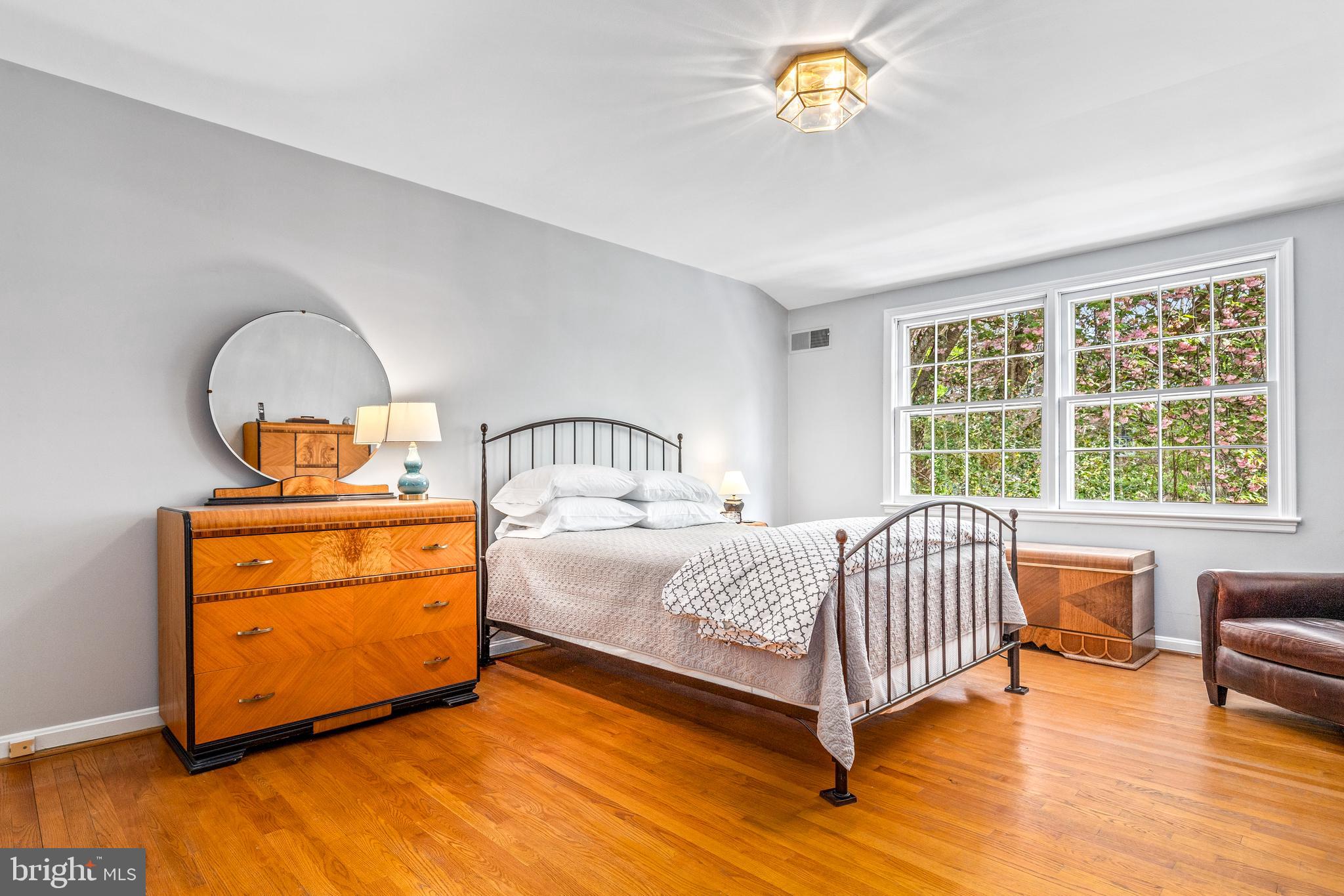 WESTMORELAND HILLS - Residential