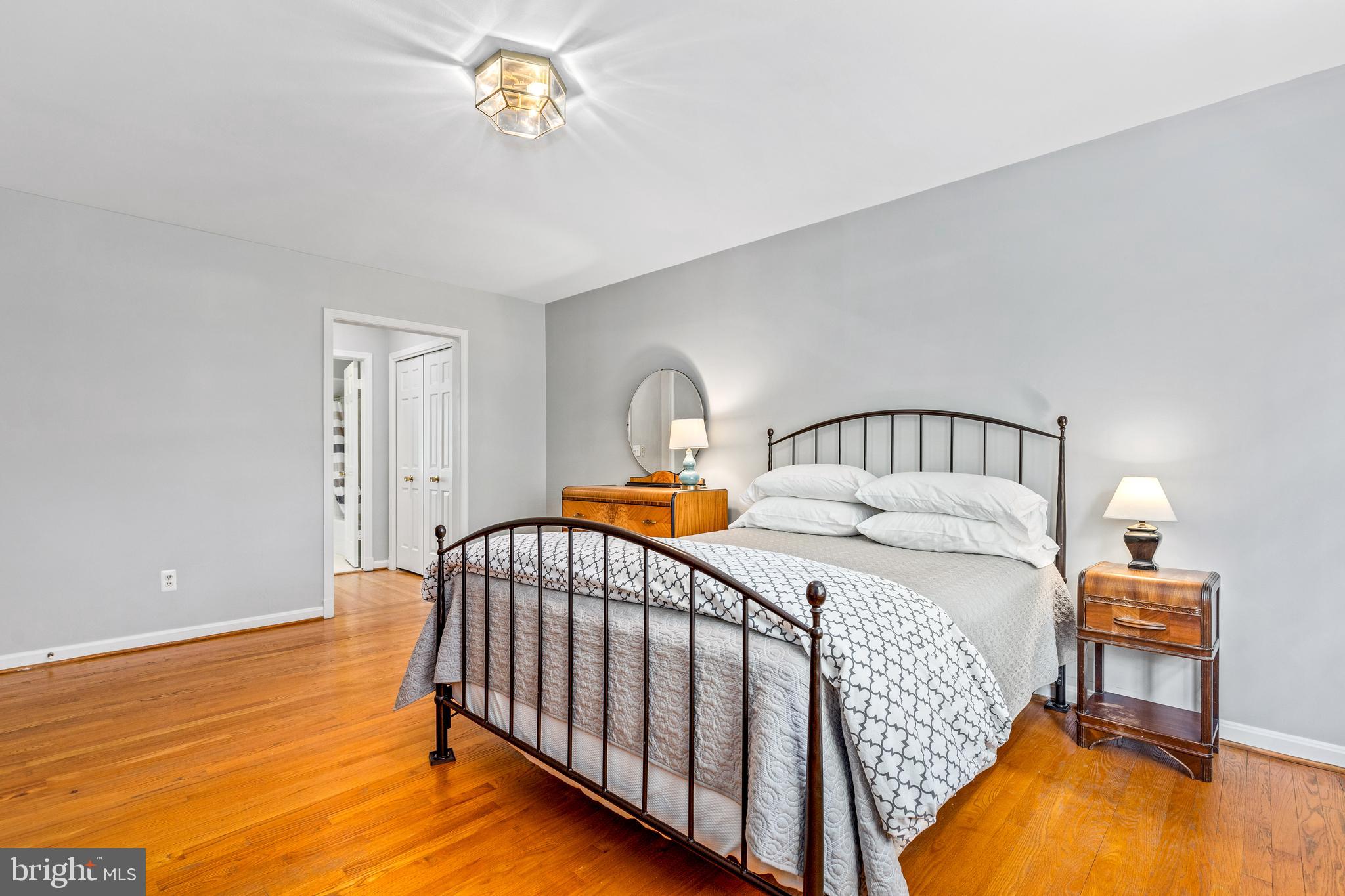 WESTMORELAND HILLS - Residential