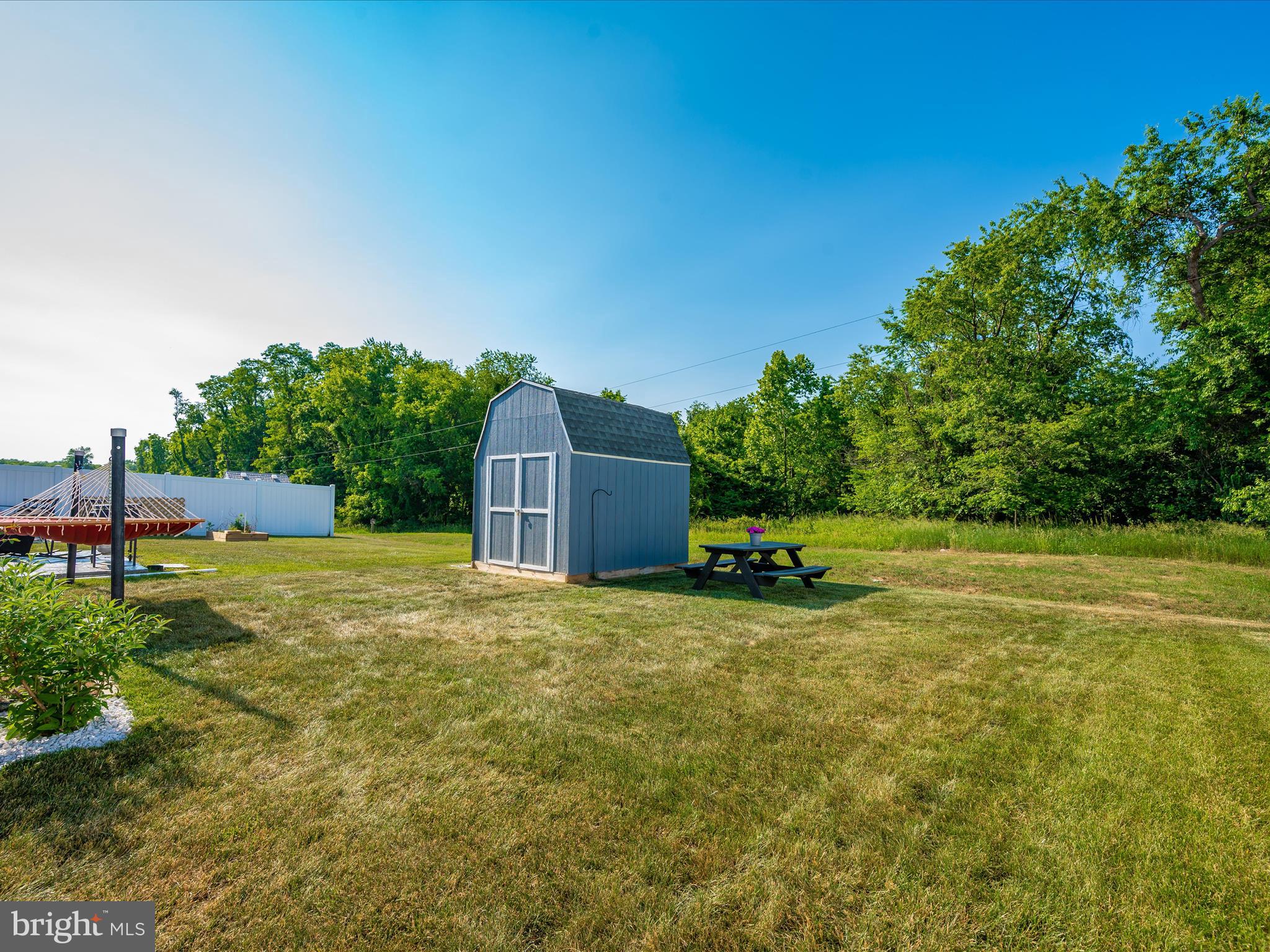 BRIAR RUN - Residential