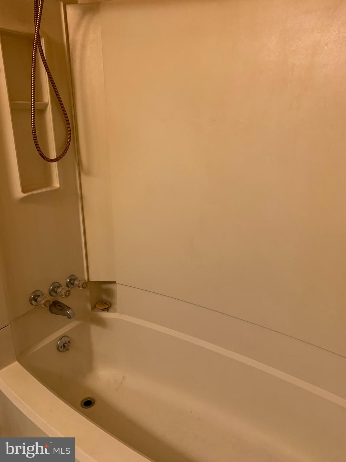 AMBERTOWNE - Residential