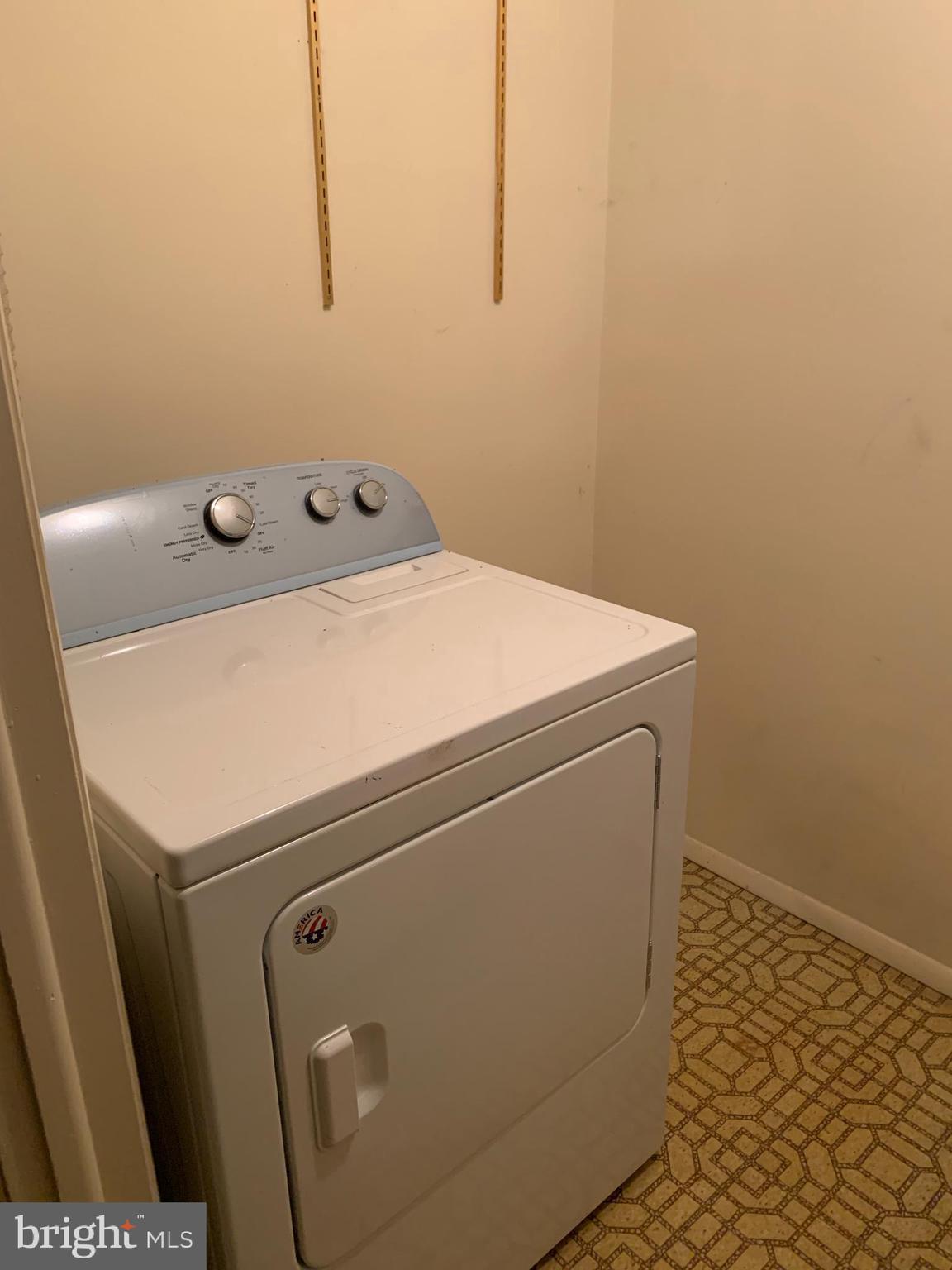 AMBERTOWNE - Residential